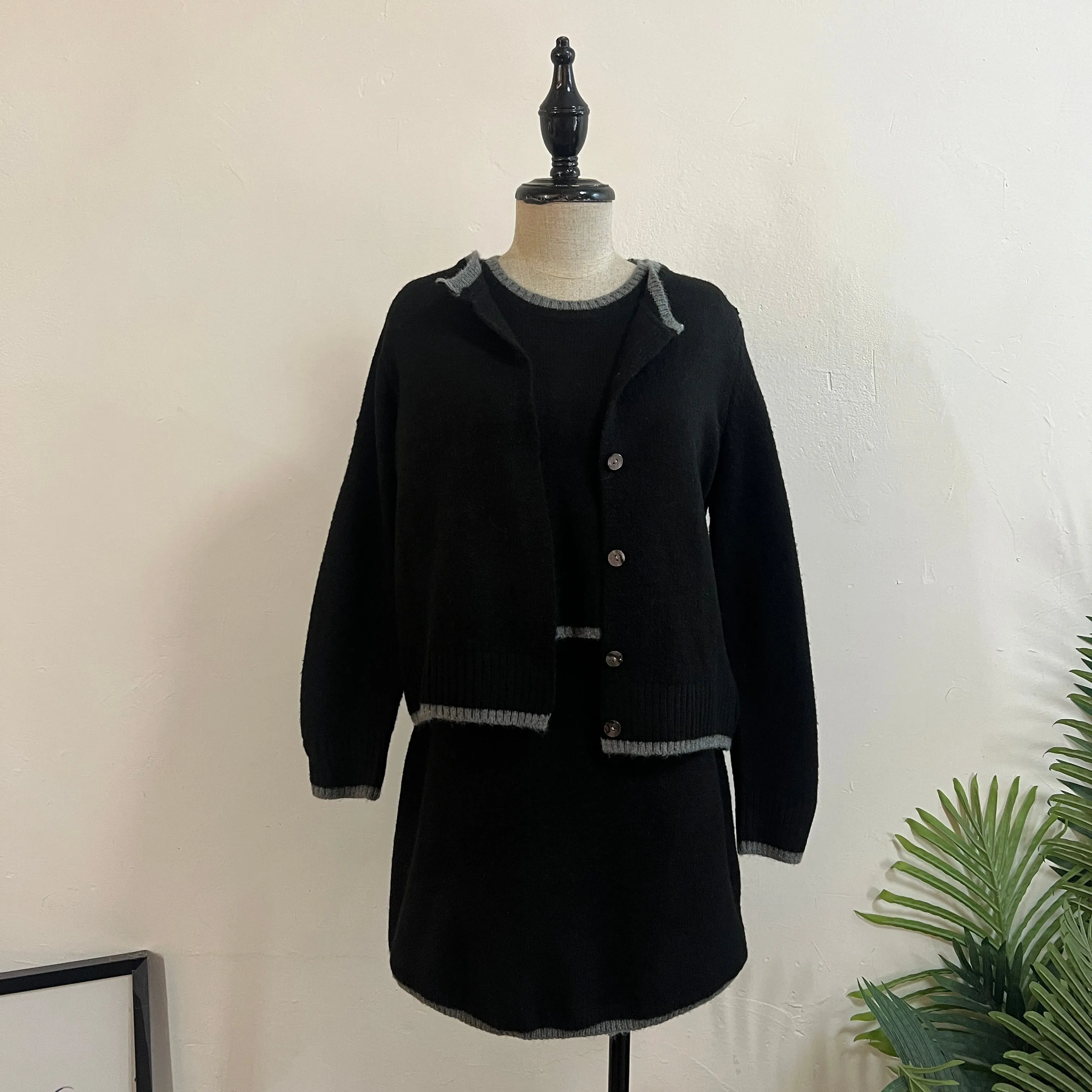 241667 - Knit Set