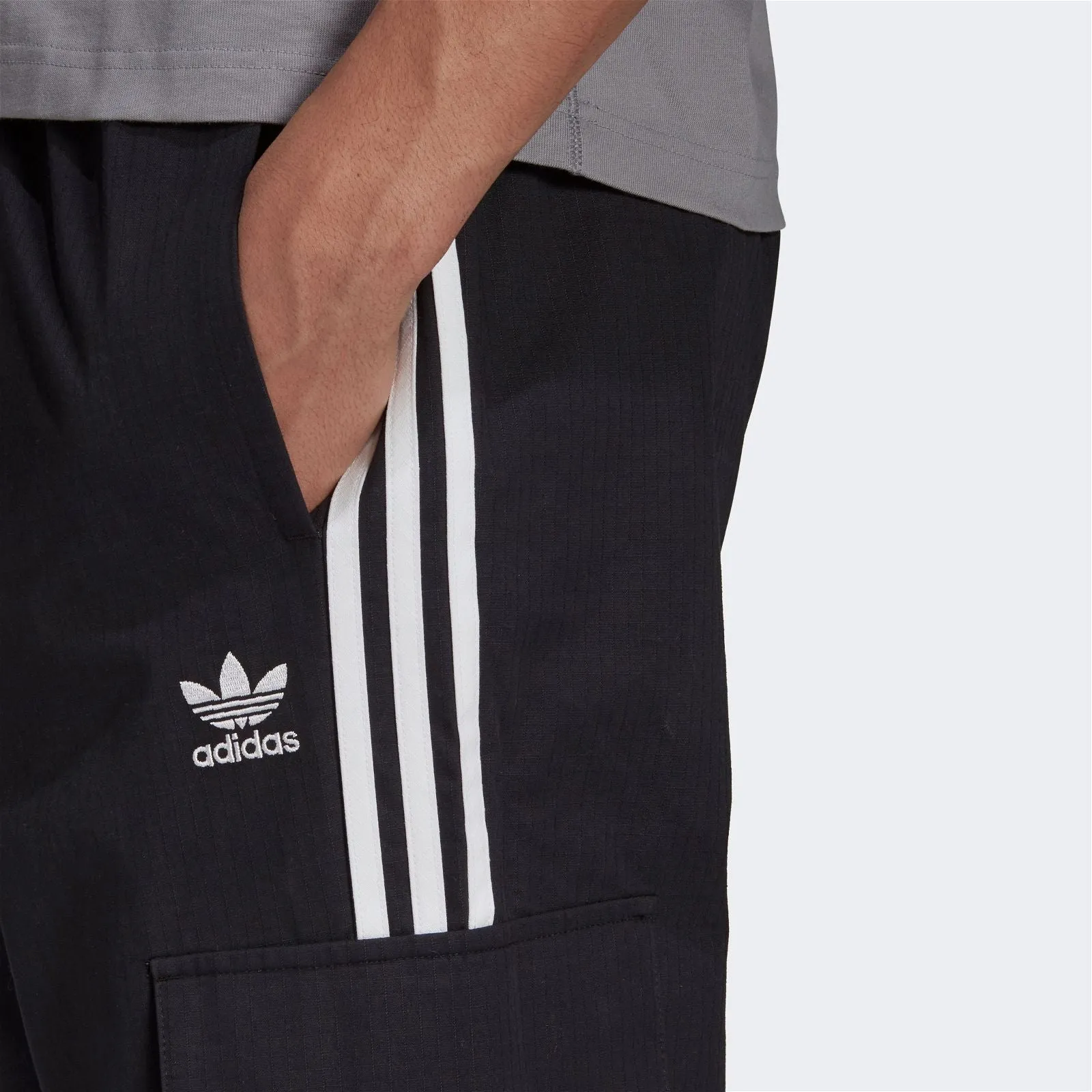 adidas Originals Adicolor Classics 3 Stripes Cargo Pants - Black