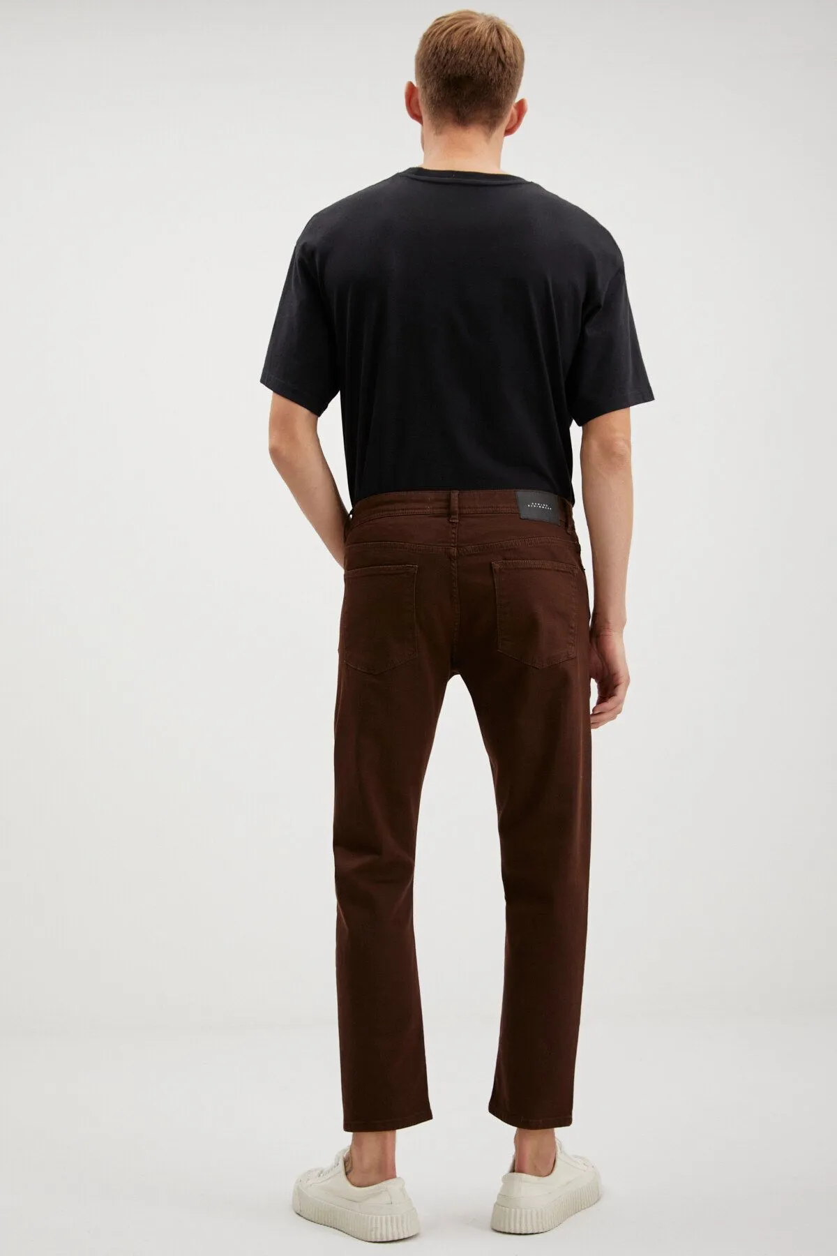 Antoni Men Tapered Fit Pipe Tota Thick textured flexible structure Magic Denim Kot Painful Coffee Jeans