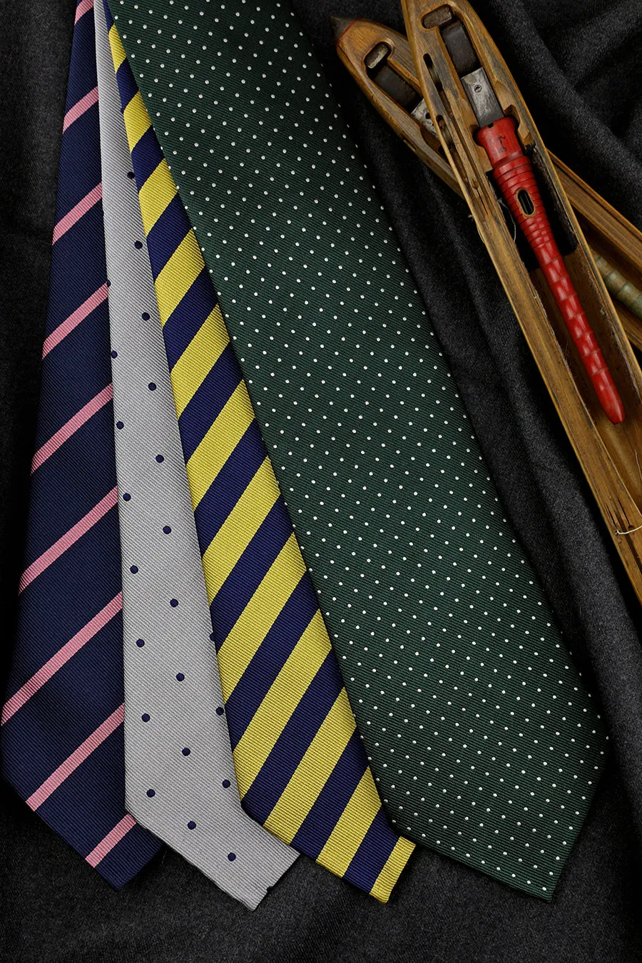 Bespoke Repp Stripe Silk Tie - Navy / Pink
