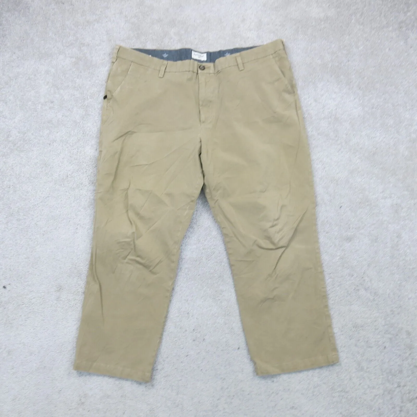 Dockers Mens Chino Pant Wide Leg Mid Rise Slash Pockets Khaki Size W43