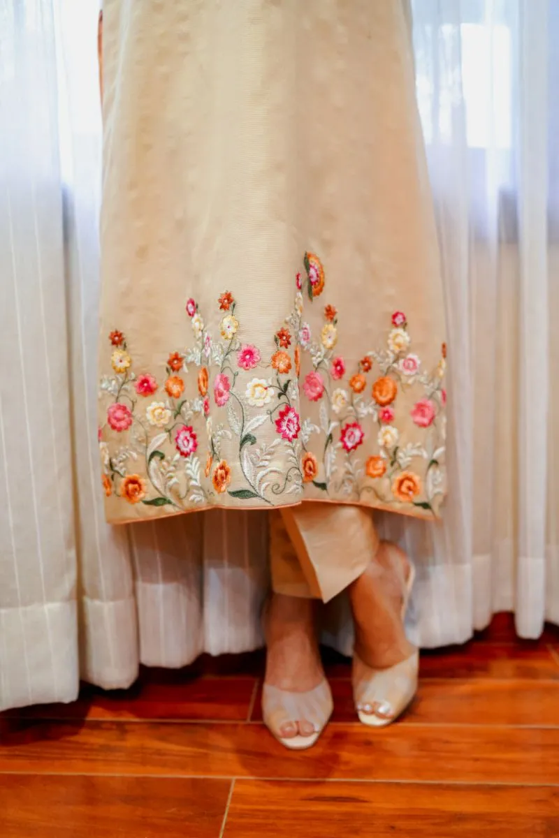 Khayal by Shaista Hasan - Gold organza - 3 Piece