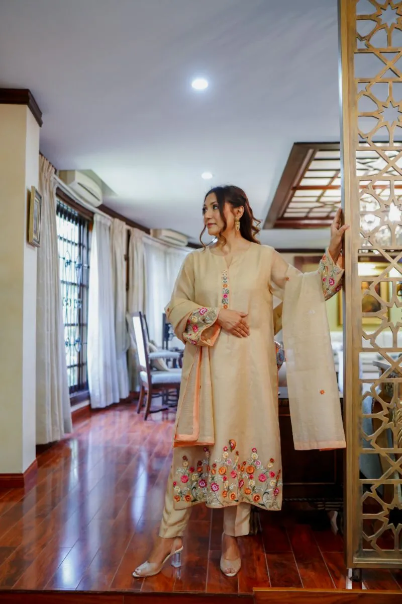 Khayal by Shaista Hasan - Gold organza - 3 Piece
