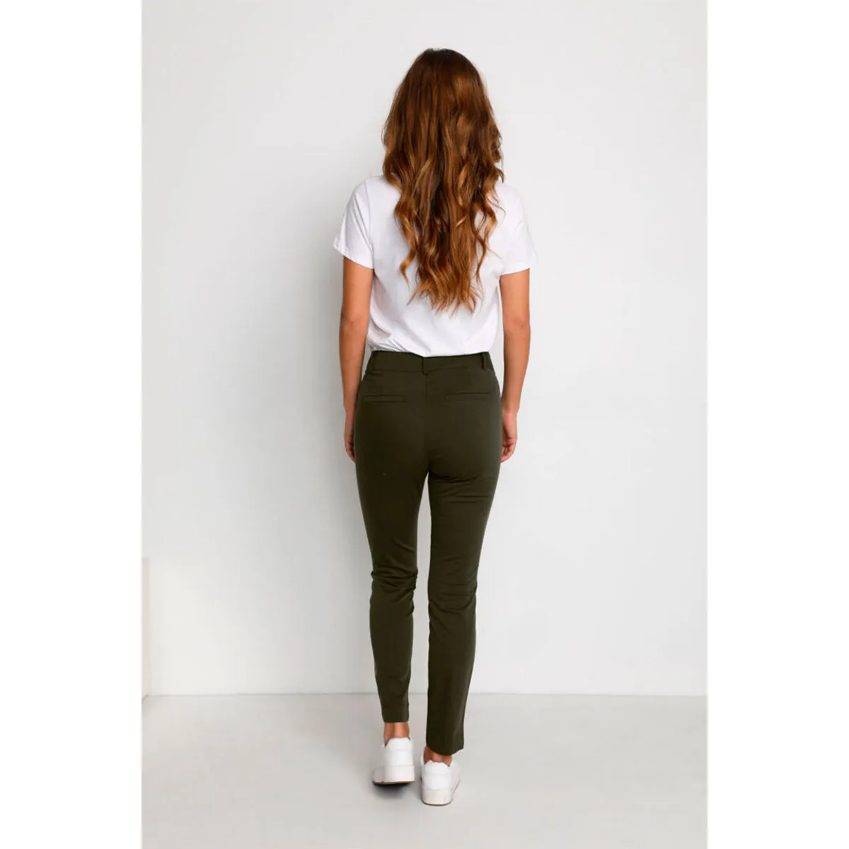 Lea 7/8 Chino pant grape leaf (Levering 3-4 hverdage)