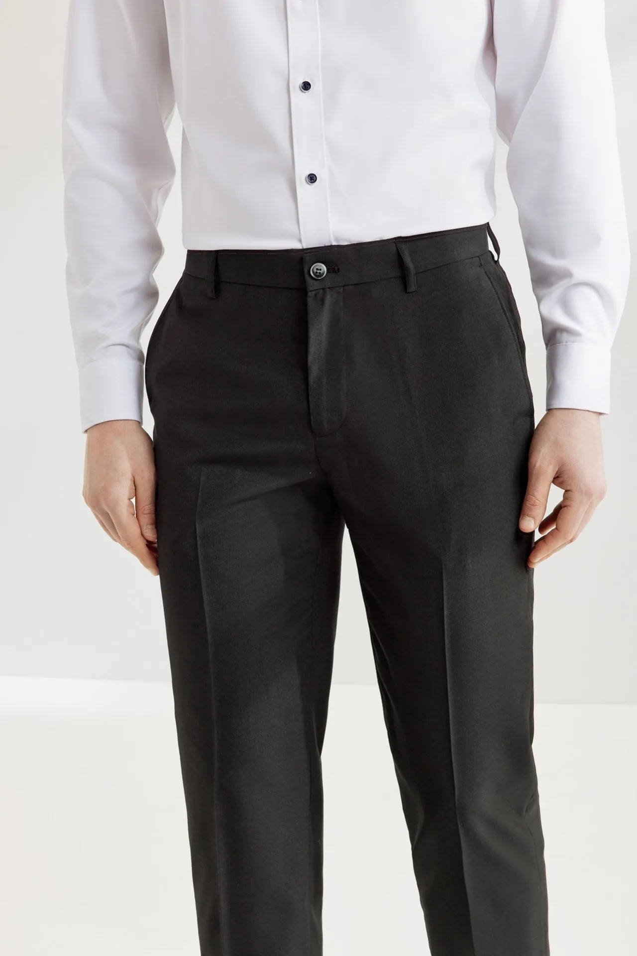 Lightweight Cool Touch Formal Pants in Smart Fit