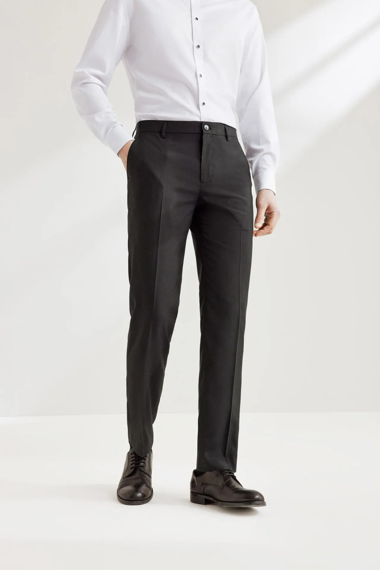 Lightweight Cool Touch Formal Pants in Smart Fit
