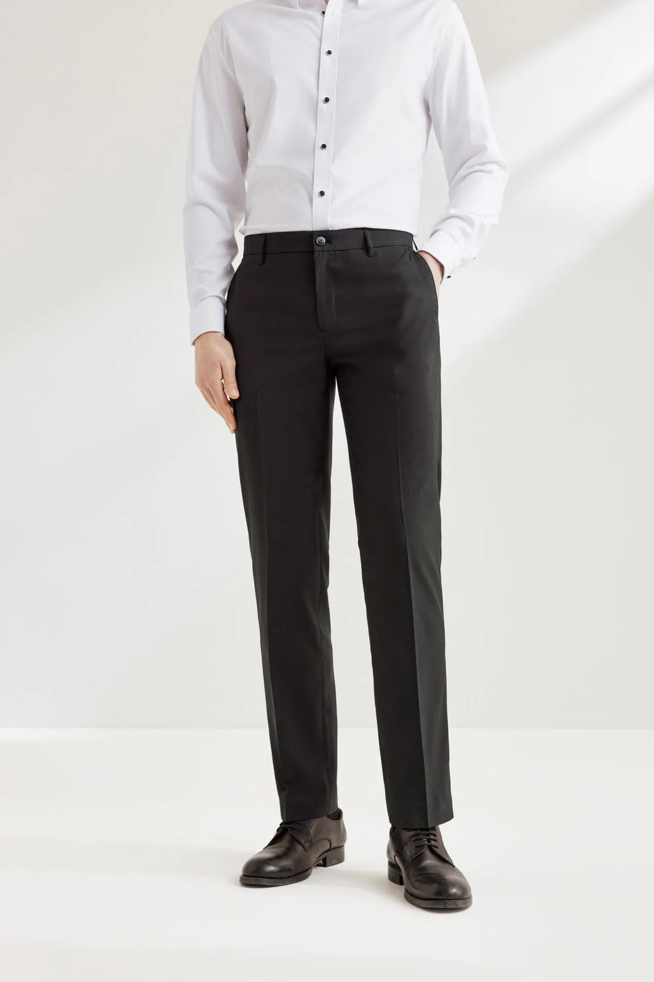 Lightweight Cool Touch Formal Pants in Smart Fit
