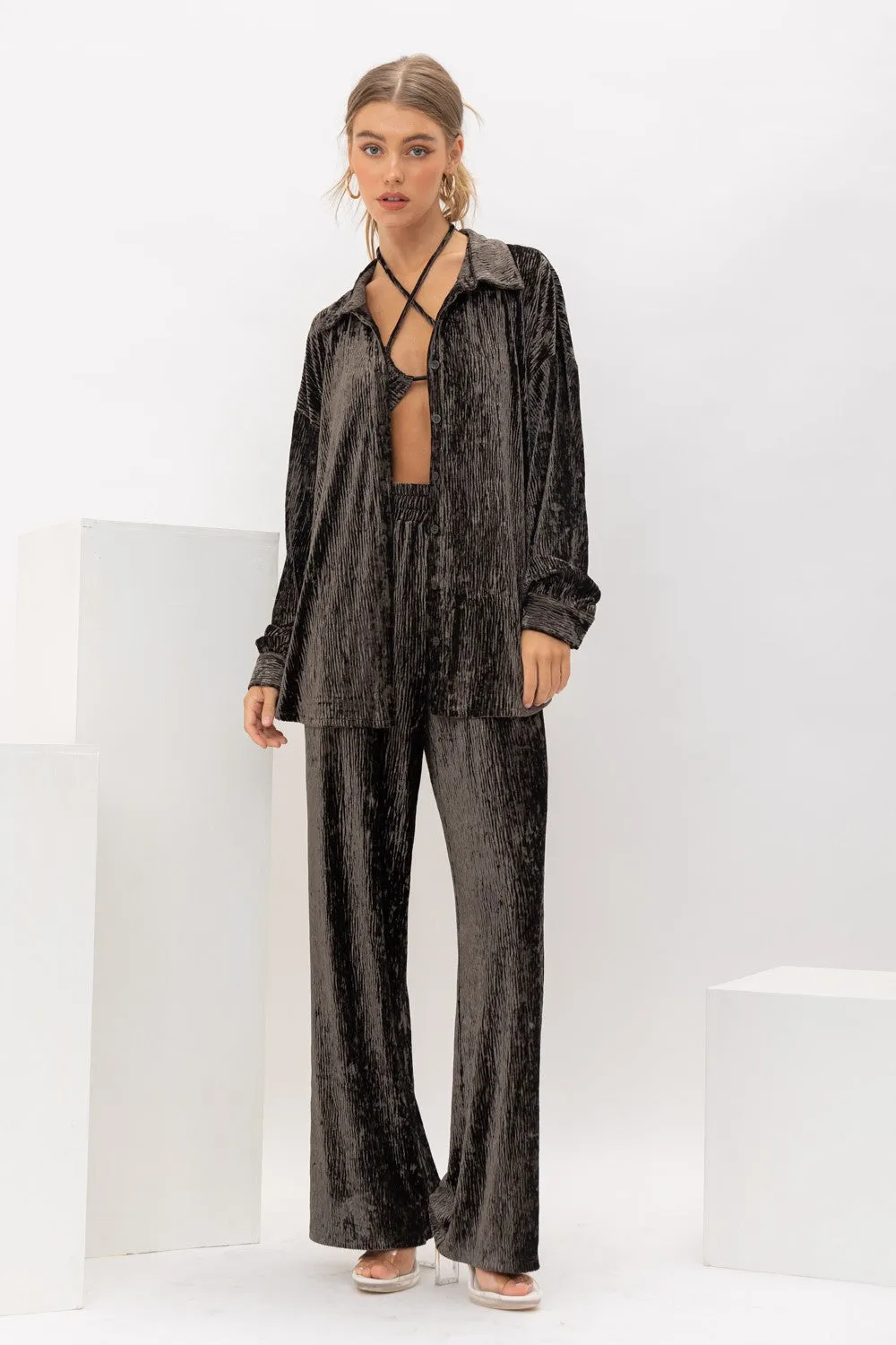 Lillee Crinkled Velvet Oversized Top
