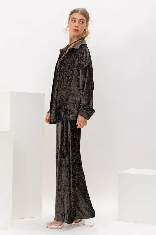 Lillee Crinkled Velvet Oversized Top