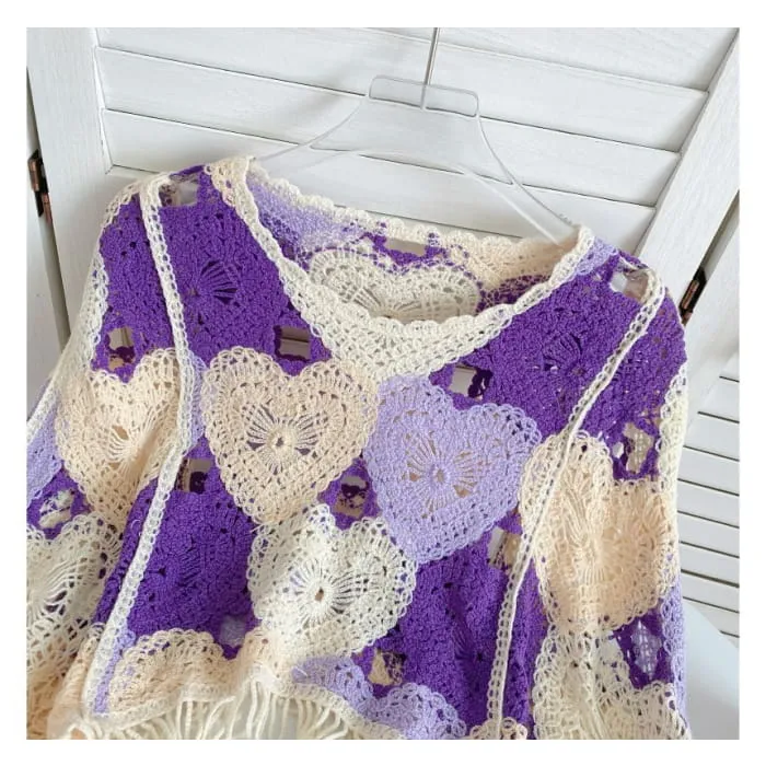 Long-Sleeve V-Neck Heart Print Tasseled Crop Pointelle Knit Top