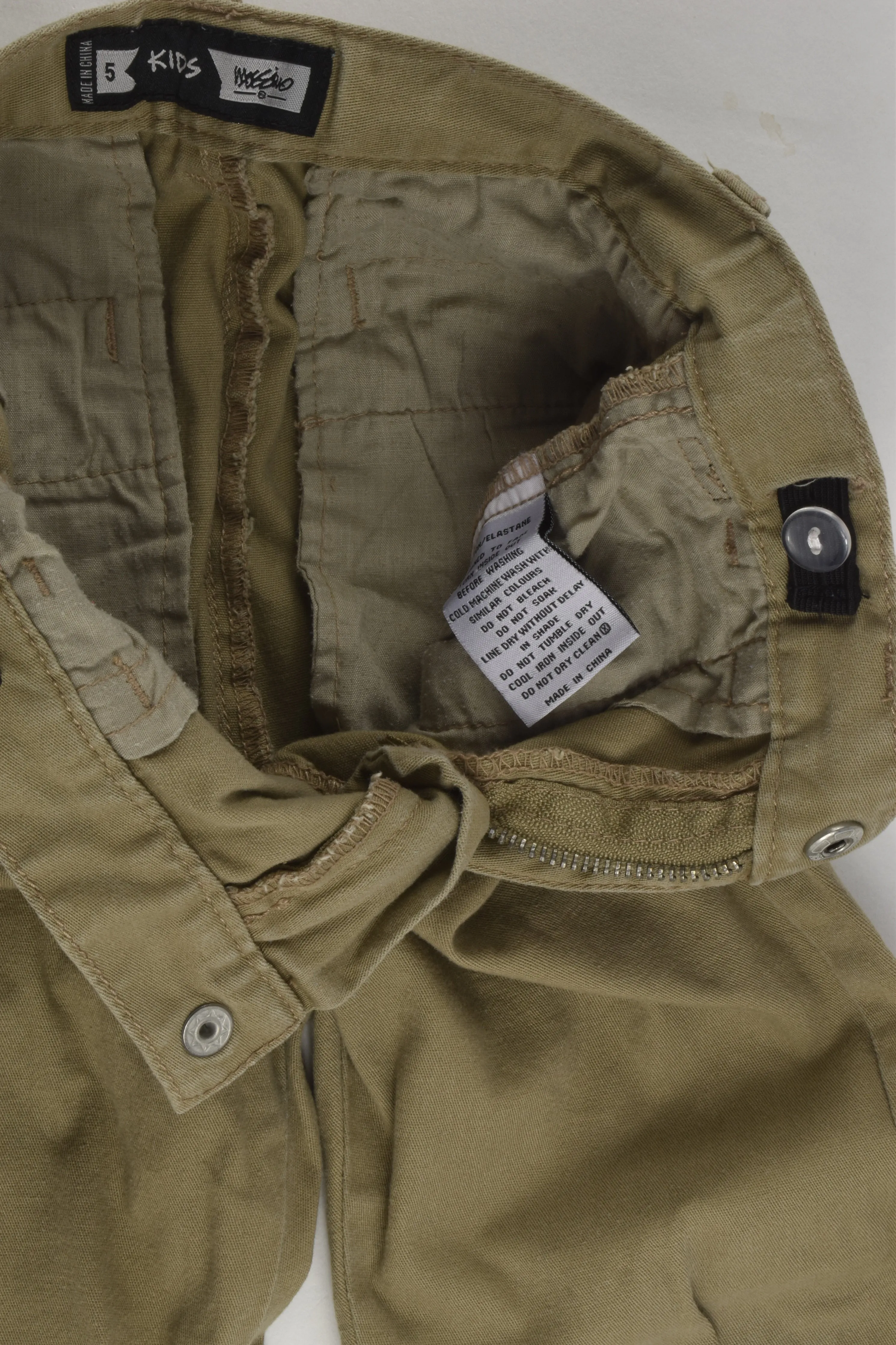 Mossimo Size 5 Chino Pants