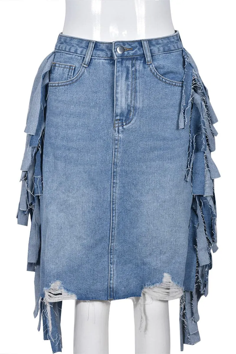 QB135 Distressed Denim Short Skirt