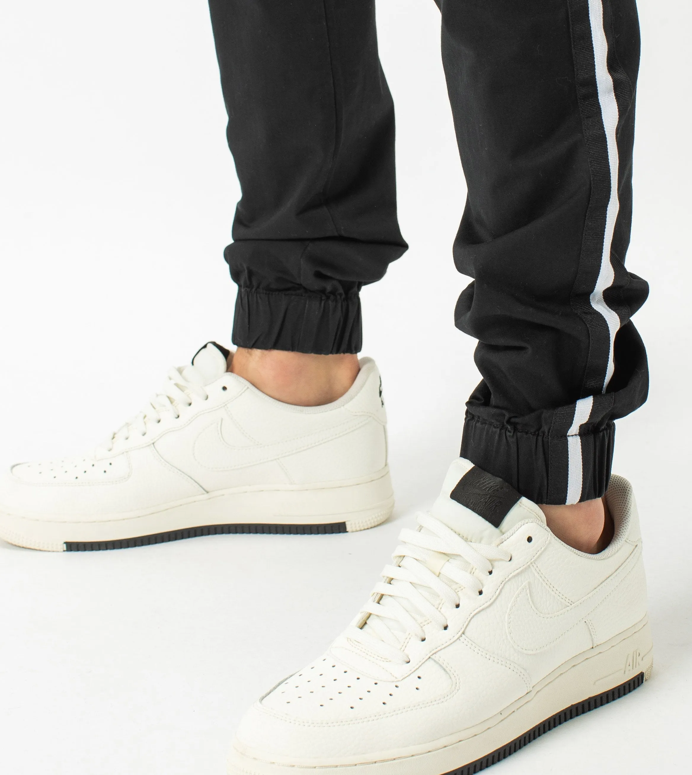 Sureshot Sideline  Lightweight Jogger Black/White - Sale