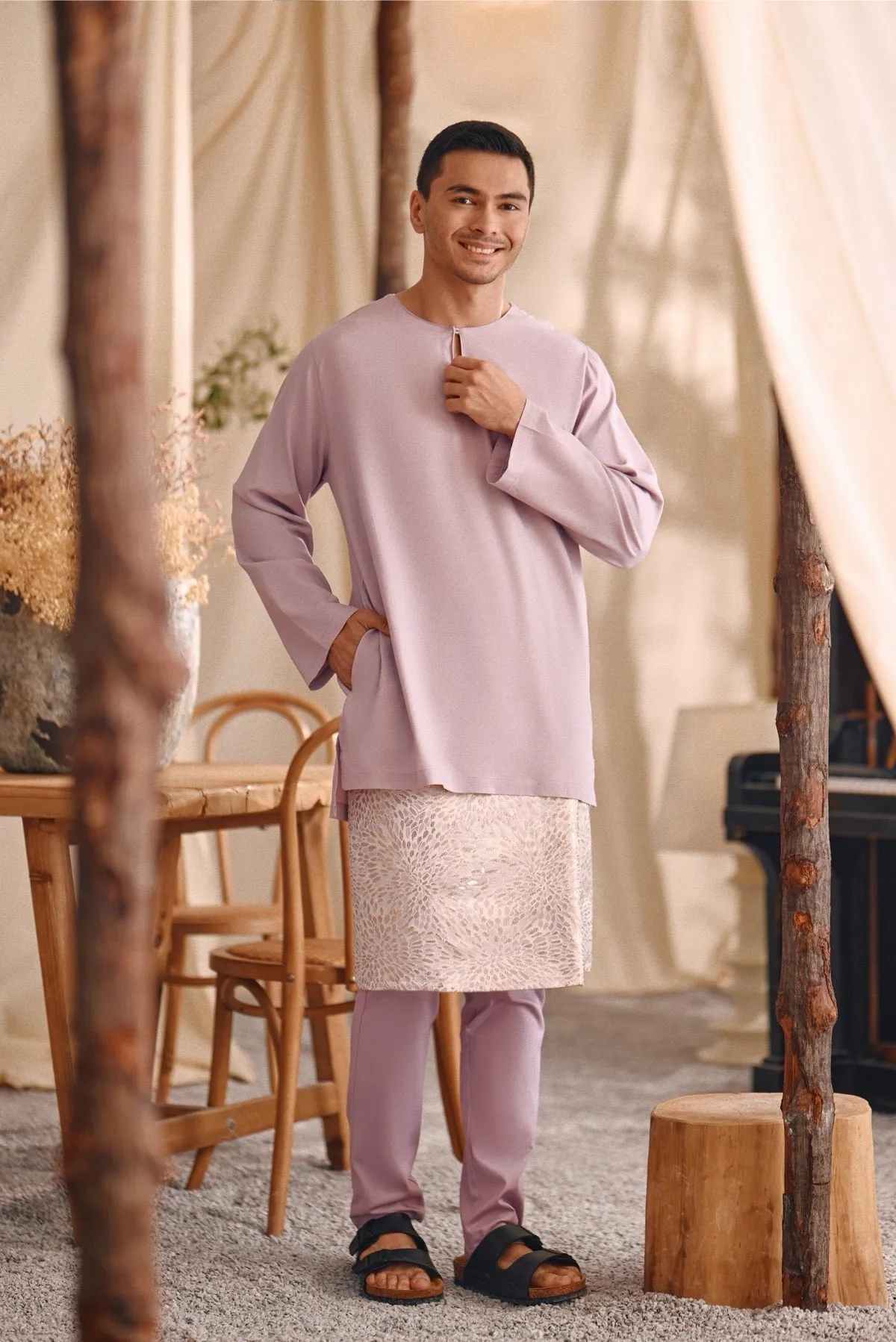 The Perfect Men Slim Fit Pants - Lavender