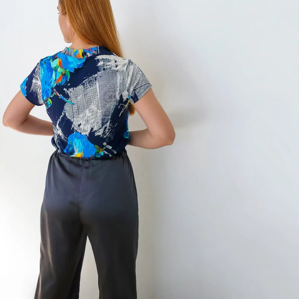 V-Neck T-Shirt Sewing Patten N.29
