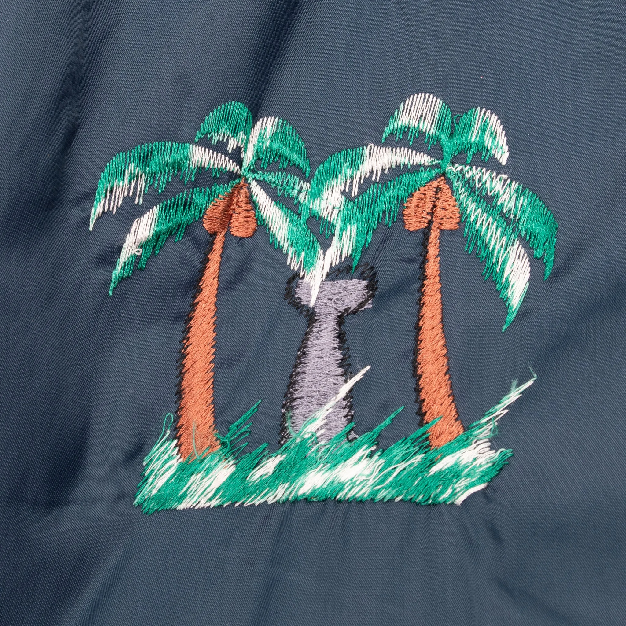 VINTAGE GUAM EMBROIDERED SOUVENIR BOMBER JACKET XL