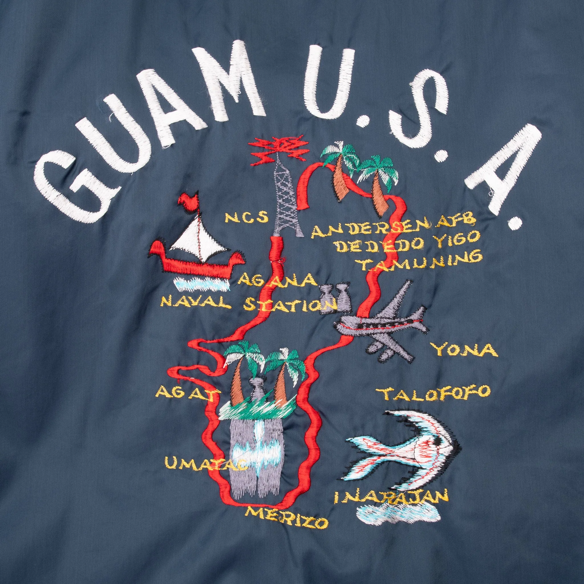 VINTAGE GUAM EMBROIDERED SOUVENIR BOMBER JACKET XL